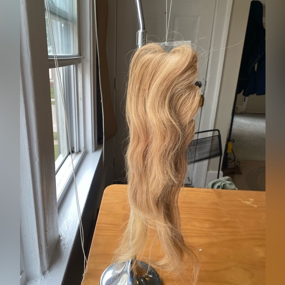 HAIRDO HAIRUWEAR CLIP IN EXTENSIONS. THREE SIZES SIX PIECES. DOUBLE
CLIPS BLOND - Picture 3 of 10